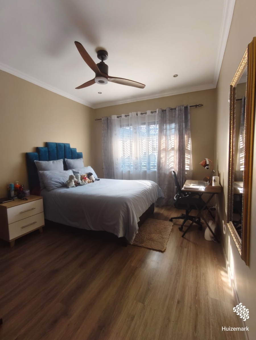 5 Bedroom Property for Sale in Vaalpark Free State